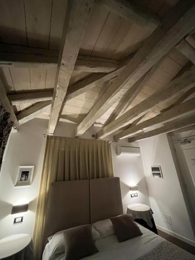 Barbacan Boutique Hotel