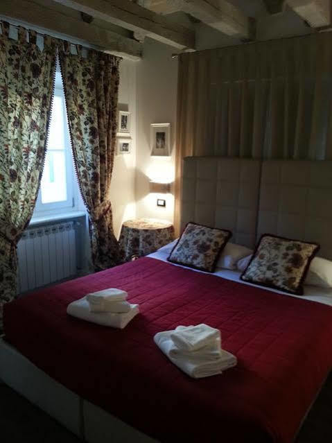 Barbacan Boutique Hotel